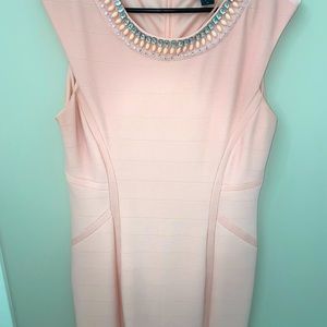 Simple yet Sleek Wedding Attire!